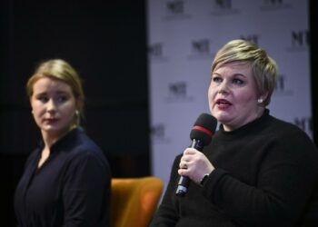 Vihreiden ja keskustan alamäki jatkuu.