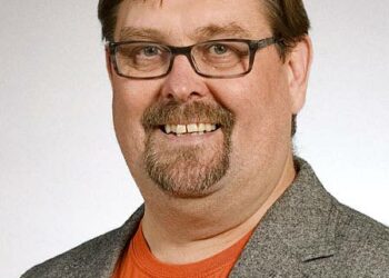 Veli-Tapio Kangasluoma.