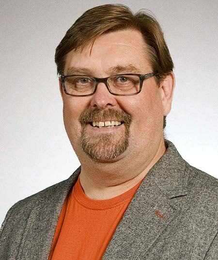 Veli-Tapio Kangasluoma.
