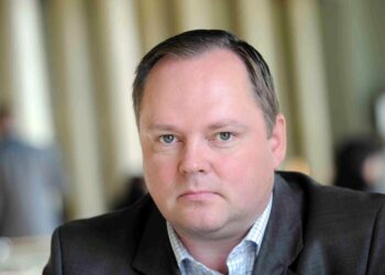 Puolueella on oltava periaatteet tai puoluetta ei tarvita, toteaa Risto Kalliorinne.