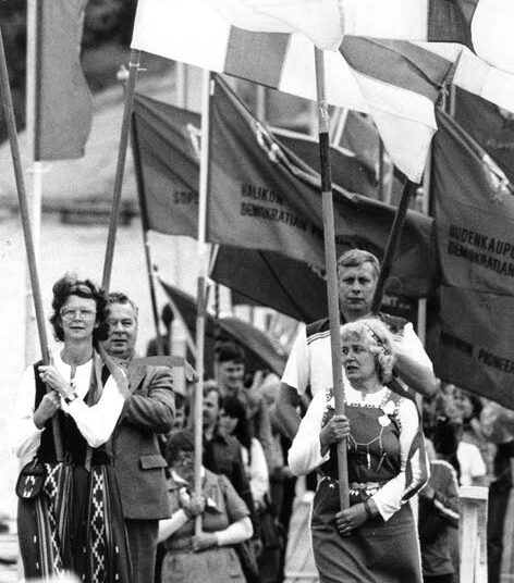 Varsinais-Suomen kansandemokraatit viettivät maakuntajuhlaa 18.8.1980 Naantalissa.