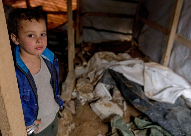 Al-Nihayan pakolaisleiri Libanonissa. Libanonissa on 1,1 miljoonaa syyrialaispakolaista. Se on enemmän kuin missään muualla maan väkilukuun nähden.