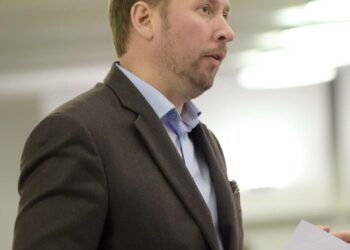 Paavo Arhinmäki