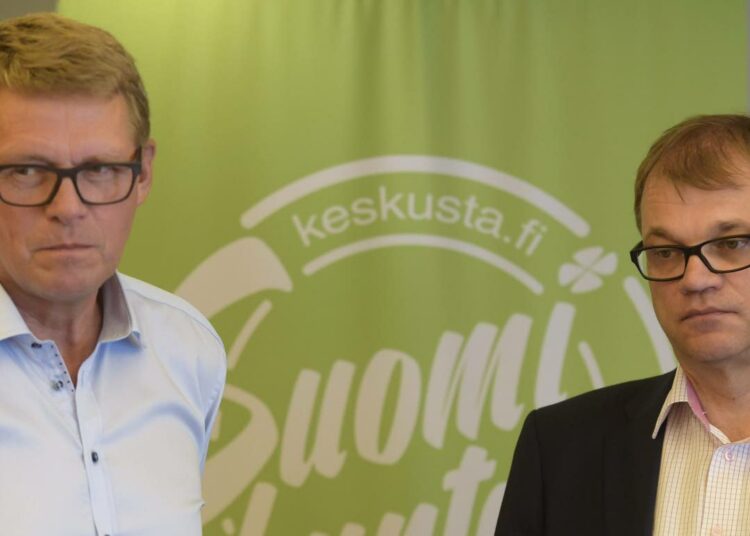 Keskustan Matti Vanhasen ja Juha Sipilän mukaan yhteiskuntasopimuksen kohtalosta on päätettävä perjantaina. Takaraja on ehdoton.