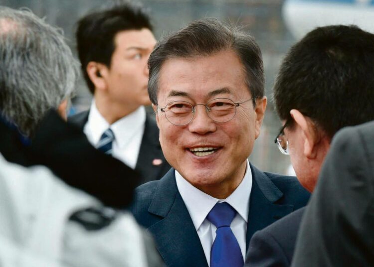 Entinen ihmisoikeusjuristi Moon Jae-in aloitti viisivuotisen presidenttikautensa viime vuoden toukokuussa.