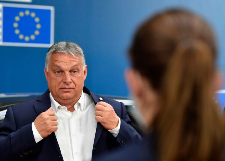 Unkarin pääministeri Viktor Orbanin mukaan rahankäytön sitominen oikeusvaltioperiaatteen noudattamiseen olisi "kiristys" niitä maita kohtaan, jotka vastustavat maahanmuuttoa.