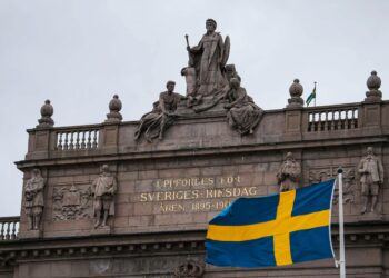 Vasemmistopuolueen epäluottamushankkeen taustalla on lausuntokierroksella oleva selvitys vuokrien vapaammasta määräytymisestä uusien asuntojen osalta.