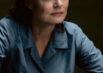 Perheenäiti (Susan Sarandon) ottaa osansa tyynesti.