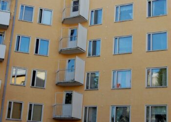 Kerrostalo Jyväskylän keskustassa.