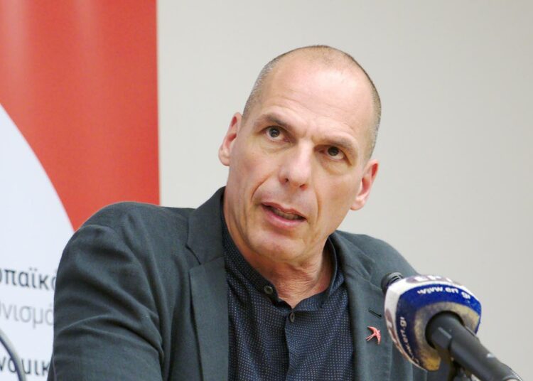 Gianis Varoufakis ajaa nyt EU:n reformia DiEM25-järjestön avulla.