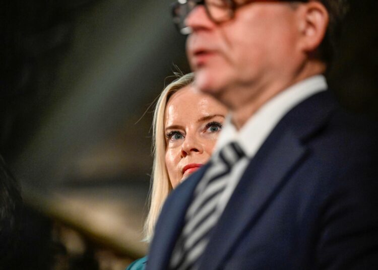Valtiovarainministeri Riikka Purra ja pääministeri Petteri Orpo.