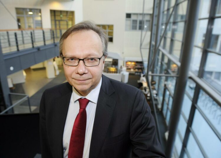 Pankkimies Reijo Heiskanen, OP-Pohjolan pääekonomisti, on yksi eniten kommenttiaikaa valtamediassa saanut eurokriisin selittäjä.