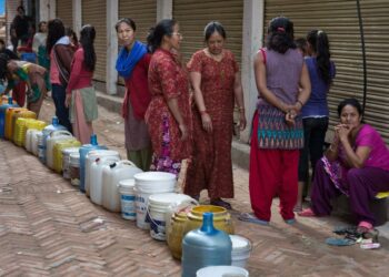 Suomen UN Women on käynnistänyt keräyksen naisten ja tyttöjen erityistarpeiden huomioimiseksi Nepalin avustustyössä.