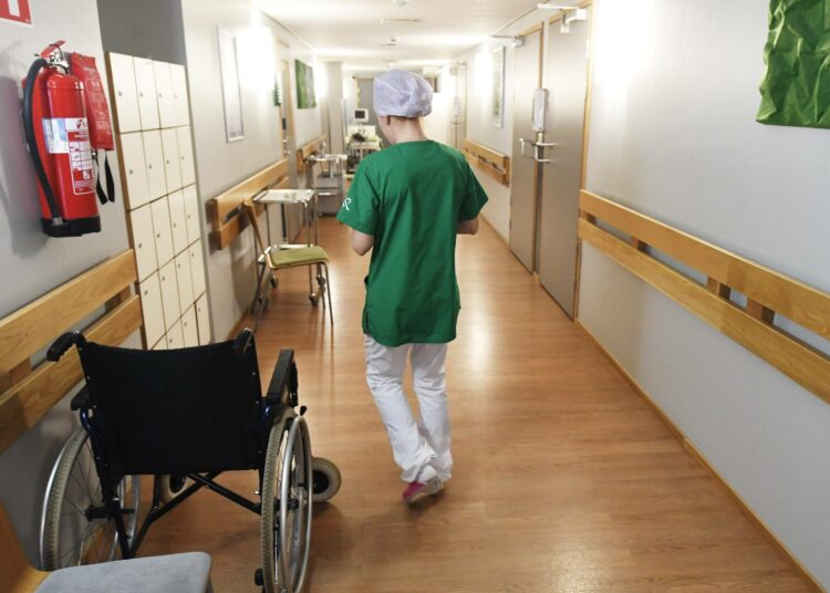 Muun muassa Mehiläisestä saa ostaa yksityisiä terveyspalveluita. Kuva on Mehiläisen sairaalasta Helsingin Töölöstä.