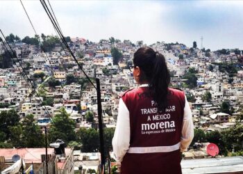 Patricia Ortiz Courtier kampanjoimassa.
