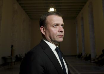 Kokoomuksen puheenjohtajan Petteri Orpon mukaan ministerien luottamus on vaakalaudalla.