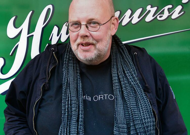 Otso Kantokorven vaalitoimisto sijaitsee ravintola Huvipurressa Helsingin Rööperissä.