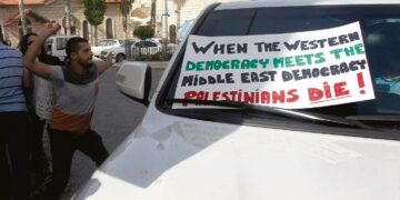 Yhdysvallat siirsi Israelin lähetystönsä Jerusalemiin huolimatta maailmanlaajuisesta vastustuksesta ja siirron palestiinalaisissa herättämästä vihasta.