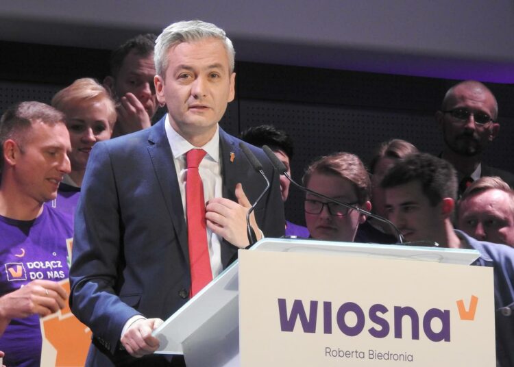 Robert Biedron johtaa Wiosna-vasemmistopuoluetta.