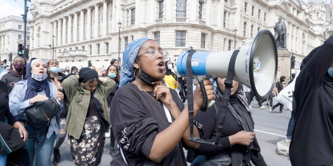 Black Lives Matter -liikkeen mielenosoitus Lontoossa heinäkuussa 2020.