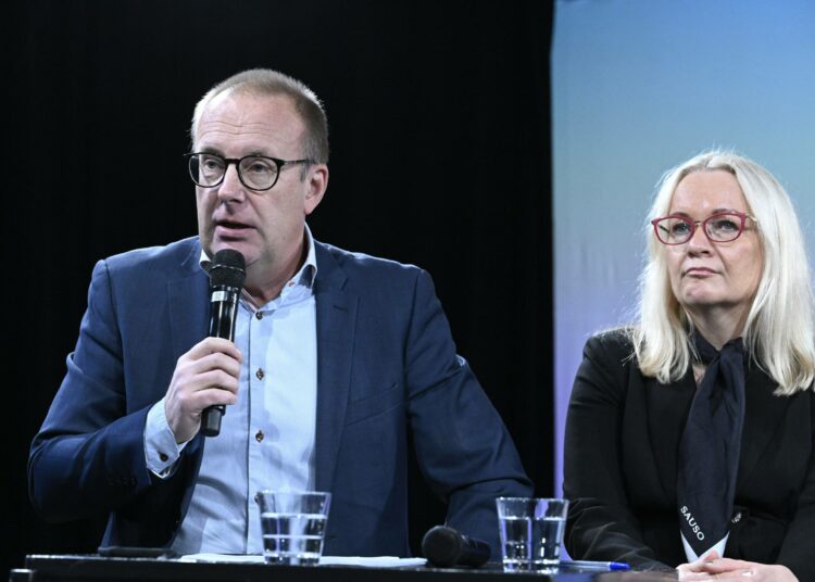 En spekuloi sillä, mitä tämän jälkeen voi tapahtua. Sen ennusteen kuitenkin annan, että nykymenolla olemme ajautumassa laajamittaiseen yhteiskunnalliseen konfliktiin ja ilmapiirin kärjistymiseen, Jarkko Eloranta sanoo.