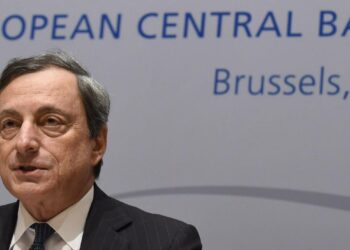 Euroopan Keskuspankki ja sen pääjohtaja Mario Draghi eivät ole vastuussa mistään muusta kuin hintavakaudesta.