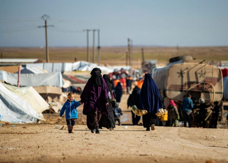 Ulkoministeriön mukaan Koillis-Syyrian leireillä on edelleen viitisentoista suomalaislasta ja puolenkymmentä äitiä.