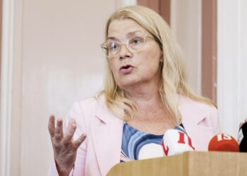 Mai Kivelä aarvioi, että oikeusministeri Leena Merta (kuvassa) eivät kiinnosta viharikokset.