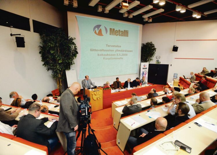 Metalliliiton liittovaltuusto kokoontui Espoon Korpilammella 8.5.