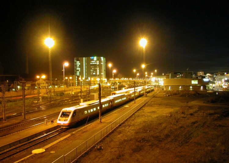 Pendolino Jyväskylän asemalla.