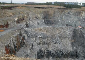 Tulevaisuudentutkija arvioi suomalaisten kaivosten arvon nousevan.