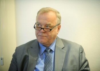 SAK:n järjestöjohtaja Matti Tukiainen epäili blogissaan vuotoa.