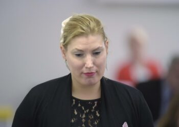 Vasemmistoliiton kansanedustaja Katja Hänninen piti ryhmäpuheenvuoron eduskunnassa tiistaina.