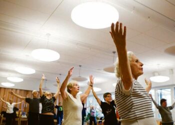”Kolmannessa iässä” tehdyistä valinnoista riippuu, millaista vanhuutta kukin meistä elää tulevaisuudessa.