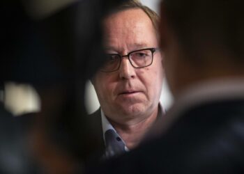 Mika Lintilän johtama VM puuttui opetus- ja kulttuuriministeriön budjettiin poikkeuksellisella tavalla.