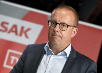 Puheenjohtaja Jarkko Eloranta puhui SAK:n työmarkkinaseminaarissa tiistaina.
