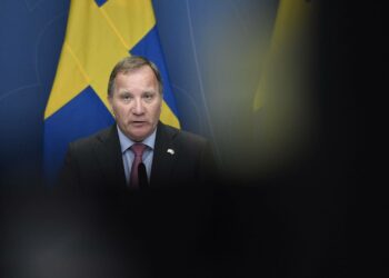 – Tärkeää on, että maa välttää oikeistokonservatiivisen hallituksen, Stefan Löfven sanoi erottuaan.