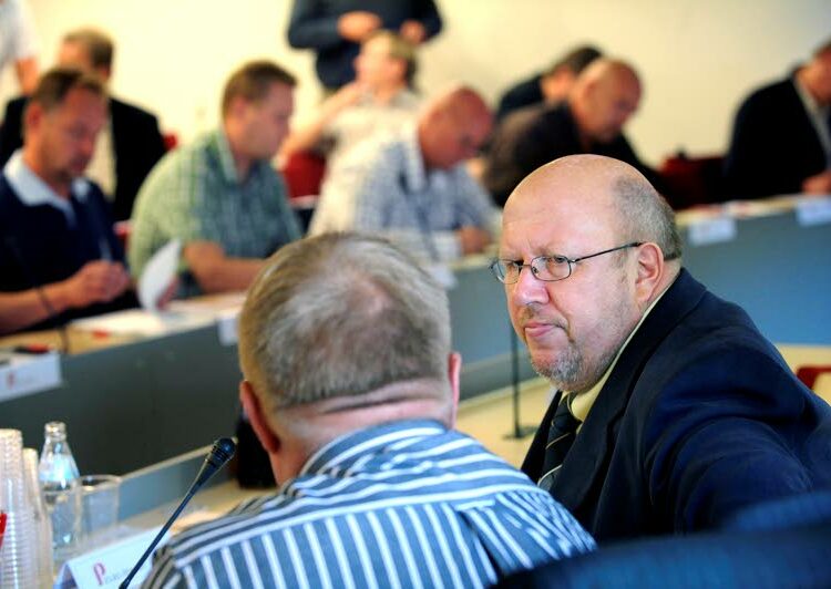 Paperiliiton puheenjohtaja Jouko Ahonen.
