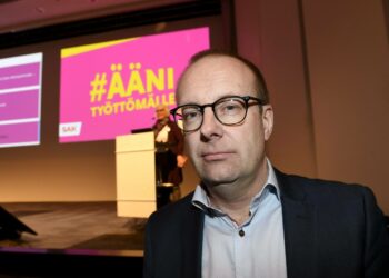 SAK:n Ääni työttömälle -tapahtuma on alkanut. Kuvassa SAK:n puheenjohtaja Jarkko Eloranta.
