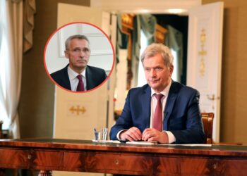 Tasavallan presidentti Sauli Niinistö kävi puhelinkeskustelun Naton pääsihteeri Jens Stoltenbergin kanssa perjantaina.