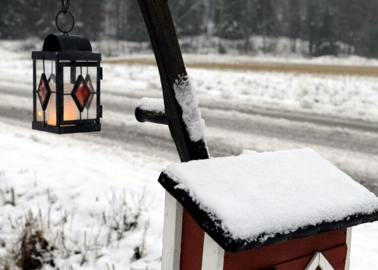 Yleispalvelu voi tulevaisuudessa koskea aikaisempaa pienempää määrää postin tuotteita.