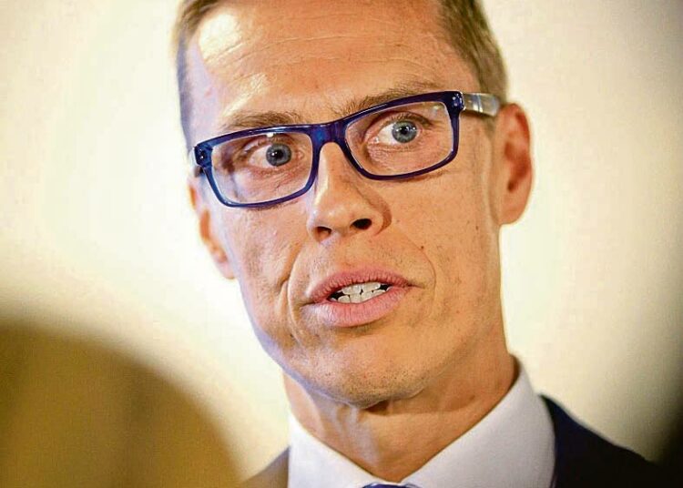 Pääministerin paikkansa uusimiseen ensi keväänä tähyävä Alexander Stubb paalutti kokoomuksen tavoitteita ensi vaalikaudelle. Niitä voisi luonnehtia saatanallisiksi säkeiksi.