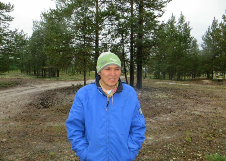 Varjoganissa syntynyt Aleksandr Aipin on koulutukseltaan liikunnanopettaja.
