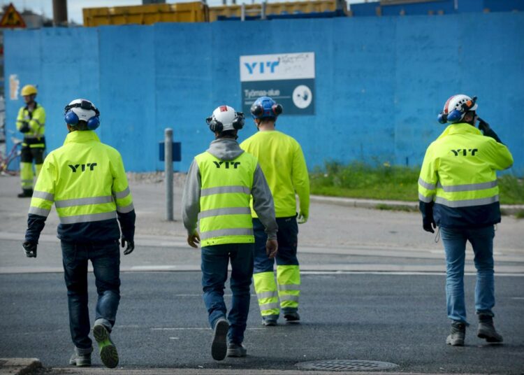 Aktiivisten työvoimapoliittisten toimien lisääminen maksaa tässä suhdannetilanteessa itse itsensä takaisin, toteaa STTK:n pääekonomisti Ralf Sund.