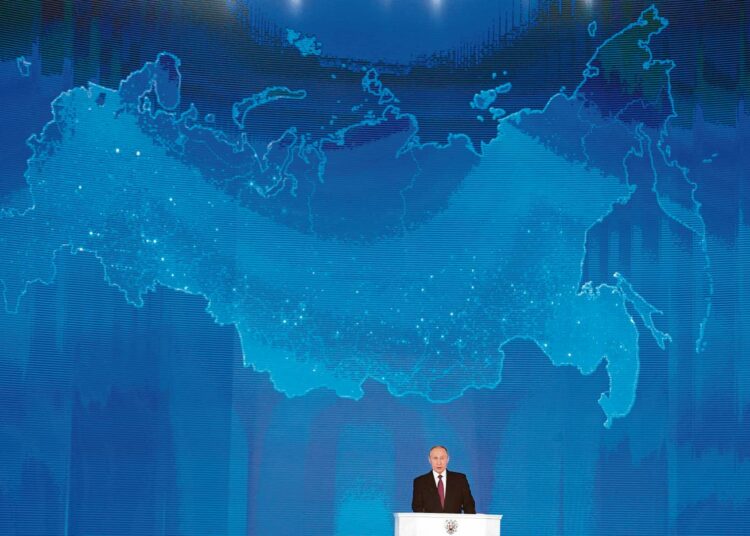 Vladimir Putin puhumassa Moskovassa kaksi viikkoa sitten