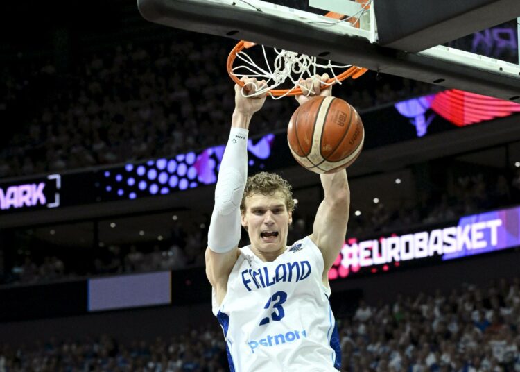 Lauri Markkanen sivusi EM-kisapiste-ennätystään 43 pisteellä.