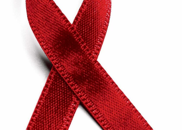 Punainen nauha on kansainvälinen aidsin vastaisen taistelun, solidaarisuuden ja tuen symboli.
