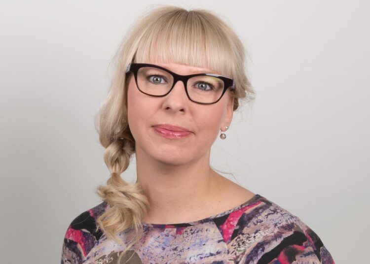 Kansanedustaja Aino-Kaisa Pekonen.