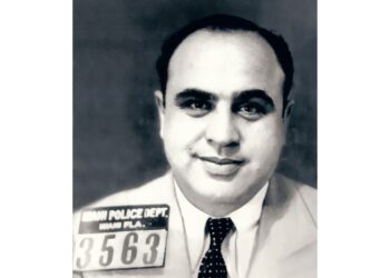 Mikä on totuus gangsteripomo Al Caponesta? Oliko hän amerikkalaisen yritteliäisyyden perikuva vai julma tappaja?