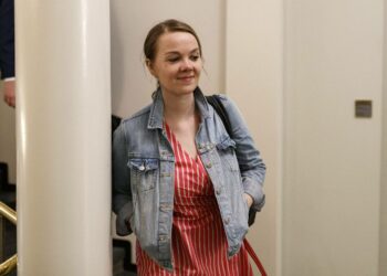 Keskustan entistä puheenjohtajaa Katri Kulmunia ei ole epäilty rikoksesta.